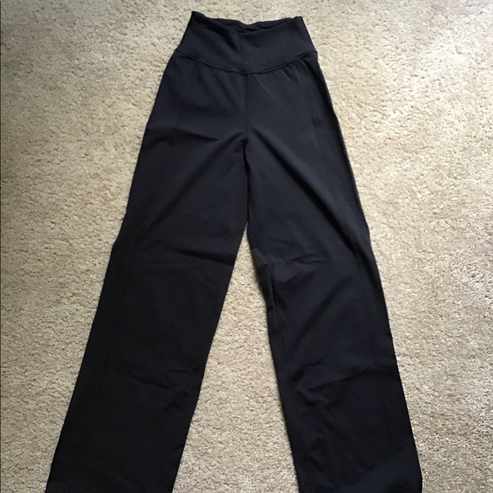 Lululemon Size 2 Yoga Pants